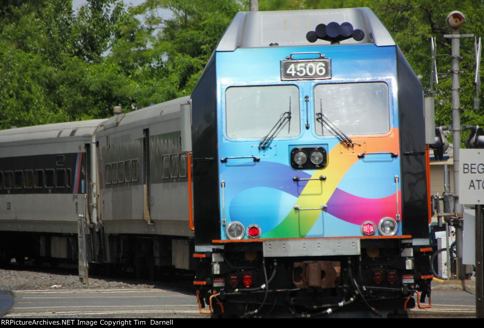 NJT 4506 departing
